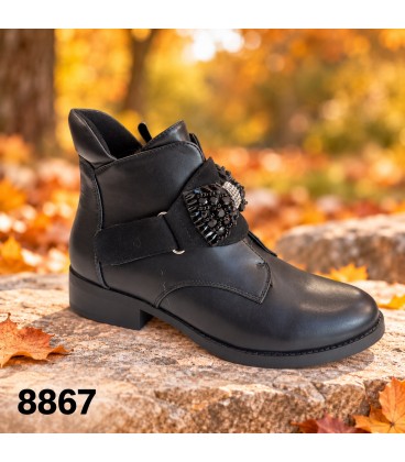 Дамски боти 8867